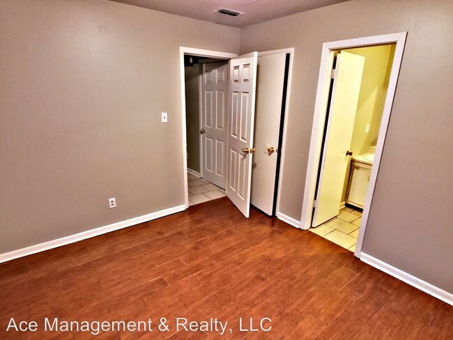 Foto del edificio - 223-225 8th St SW