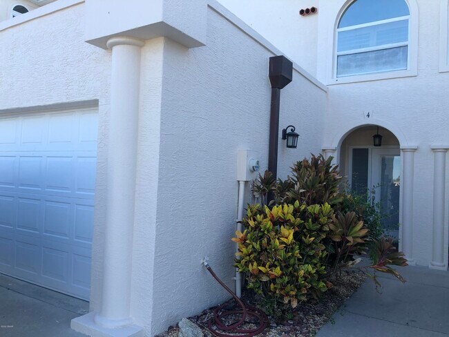 Building Photo - 3400 Ocean Shore Blvd