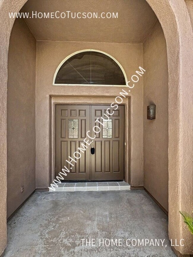 Building Photo - 12690 N Bandanna Way