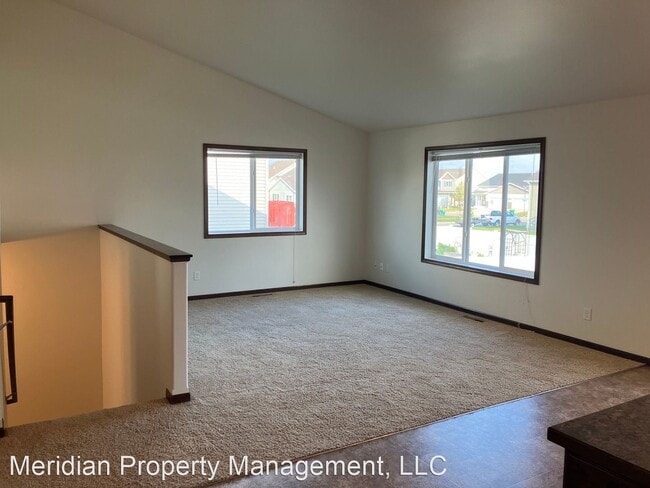 Building Photo - 3 br, 3 bath House - 962 31st Ave W