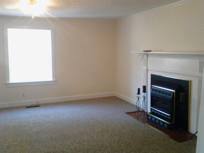 Foto del edificio - 205 N Cedar St