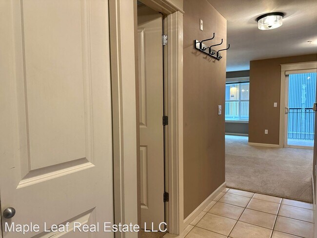 Foto del edificio - 1 br, 1 bath House - 326 Queen Anne Ave N,...
