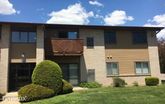 Foto principal - 2 br, 1 bath Condo - 7633 Manor Cir Apt 202