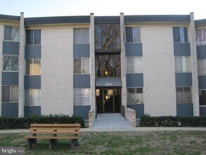 Building Photo - 2509 Baltimore Rd