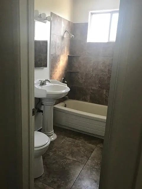 Photo - 6050 Kingman Ave Apartment