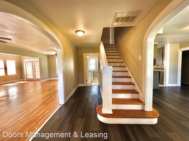 Foto del edificio - 4 br, 2 bath House - 1905 29th Street