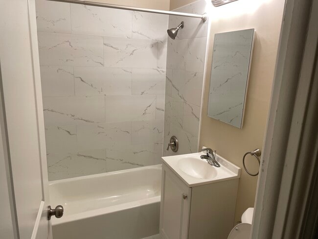 Foto del edificio - 1307 College Ave