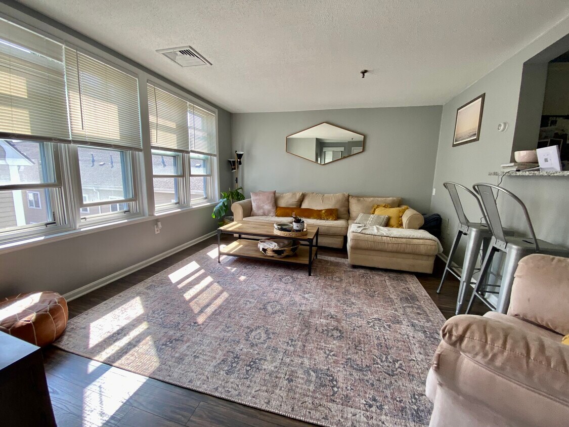 Foto principal - 128 Tudor St