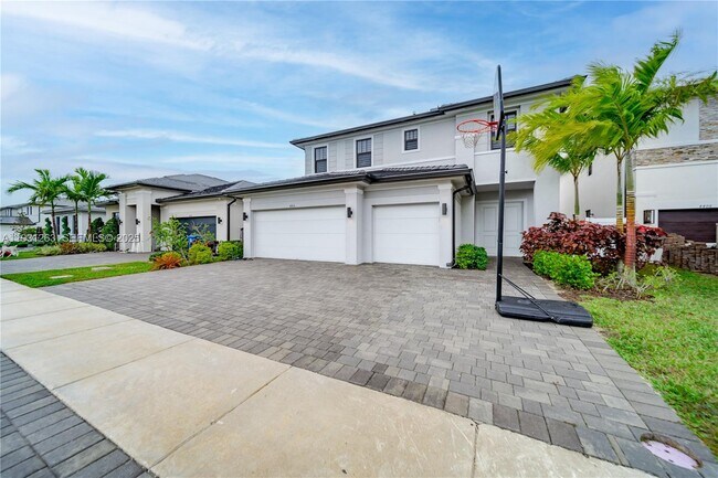 Foto del edificio - 4416 SW 174th Ave