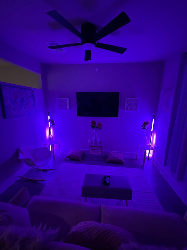 Building Photo - 12208 Tech Ridge Blvd