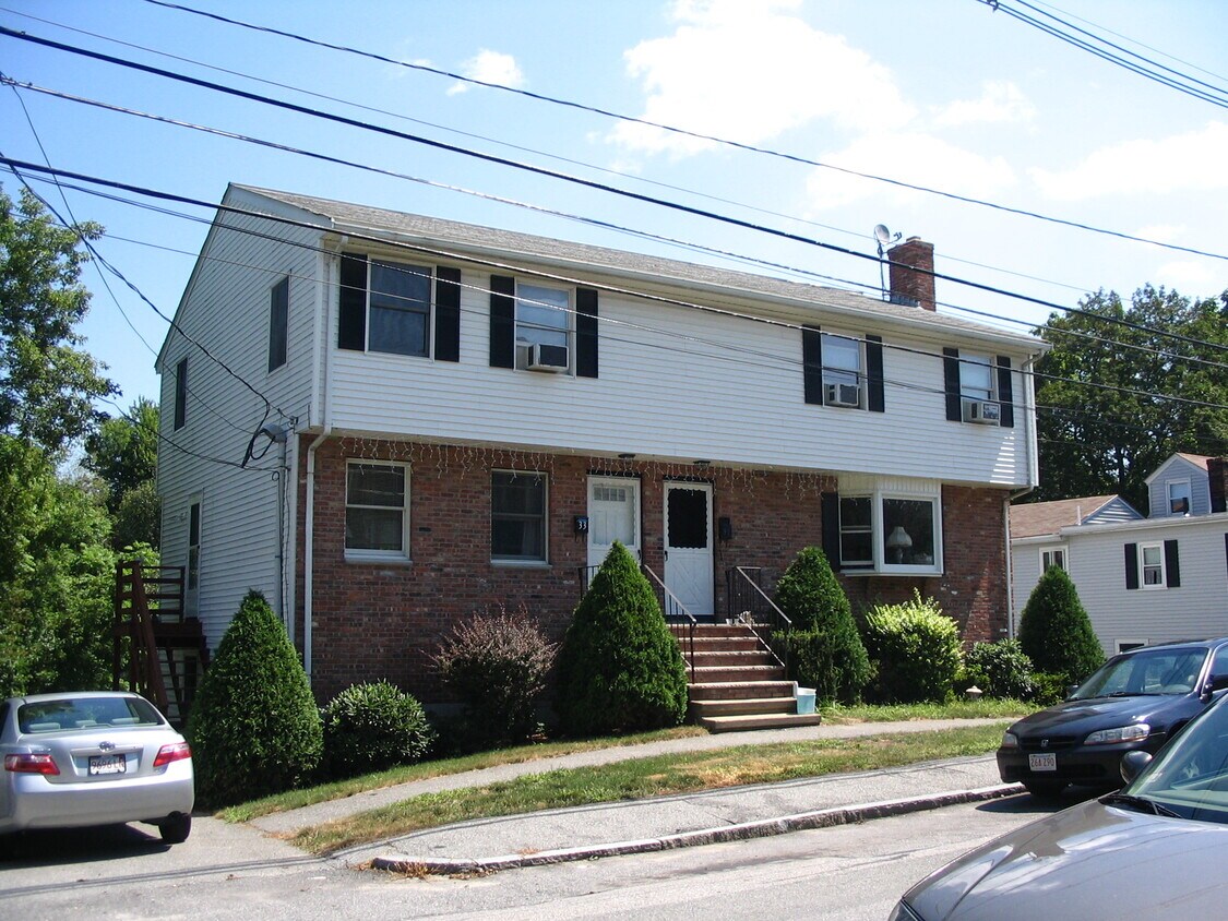 31 N Warren St, Woburn, MA 01801 Townhome Rentals in Woburn MA