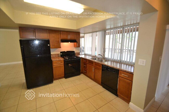 Foto del edificio - 8469 Windsor Dr