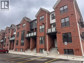 Building Photo - 31 Mill St