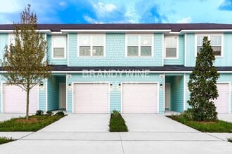 Building Photo - 540 Narnia Ct