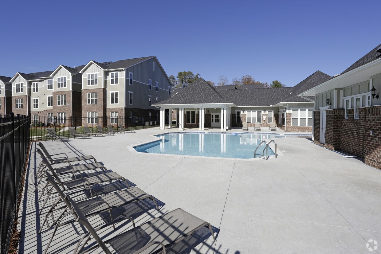 Dilworth Apartment Homes Asheville, NC