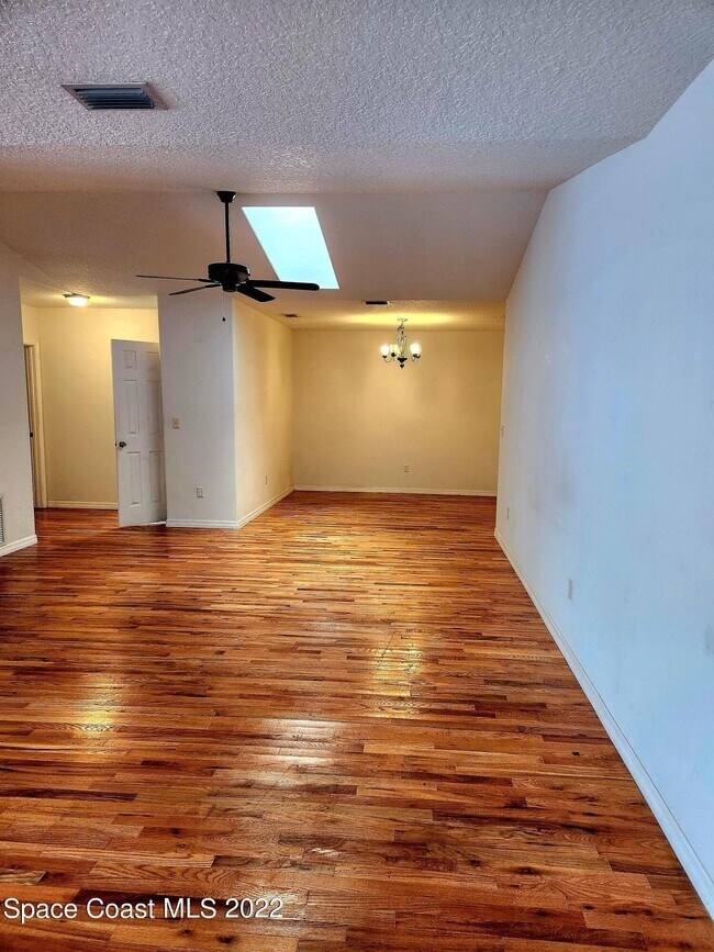 Foto del edificio - 1460 S Atlantic Ave