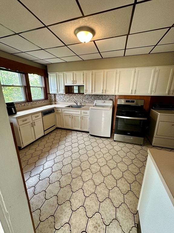 Foto del edificio - 592 E 3rd St