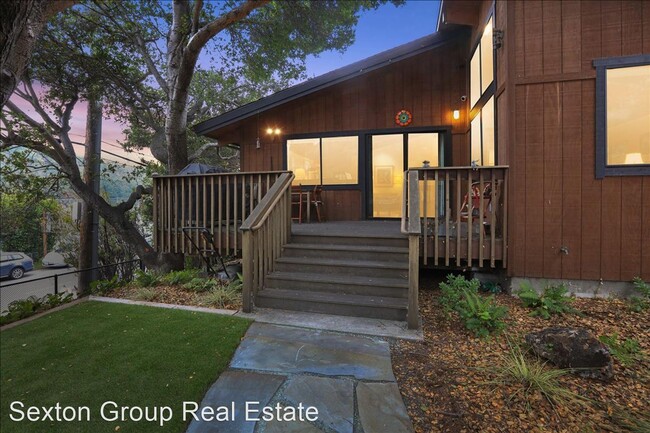 Building Photo - 3 br, 2 bath House - 6885 Chabot Rd