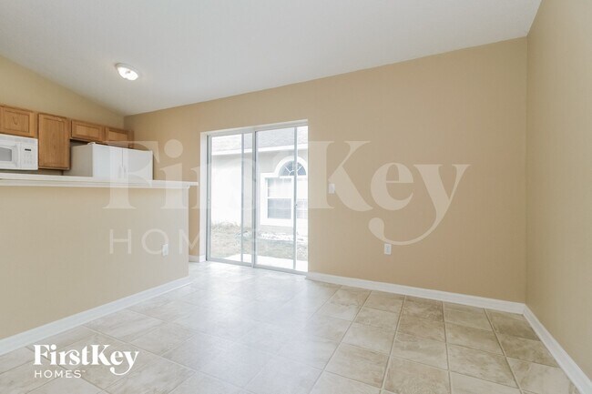 Foto del edificio - 2684 Whispering Trails Dr