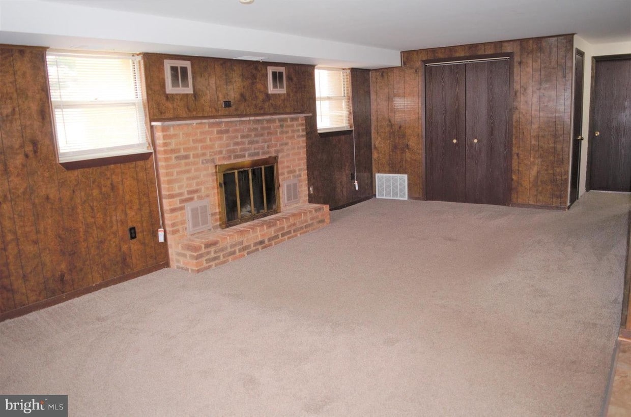 537 Brandt Ave, New Cumberland, PA 17070 Room for Rent in New