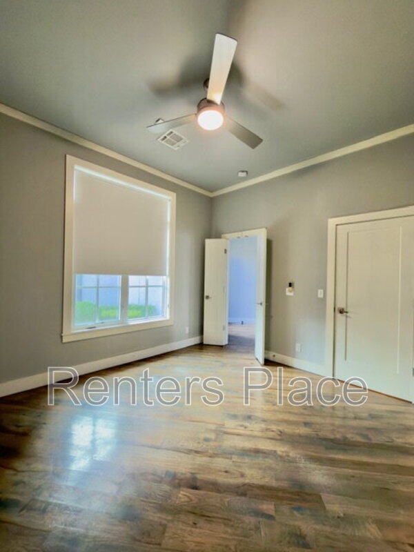 Foto del edificio - 4001 East 120th St S