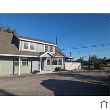 Building Photo - 13039 Market St