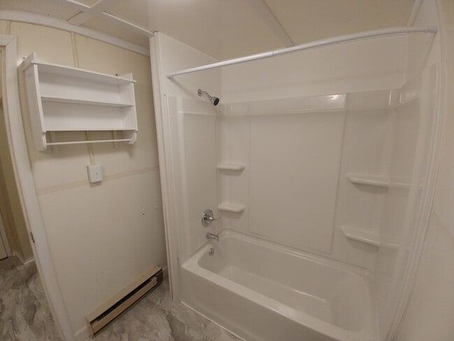 Remodeled Bathroom - 5996 Seneca Trail S