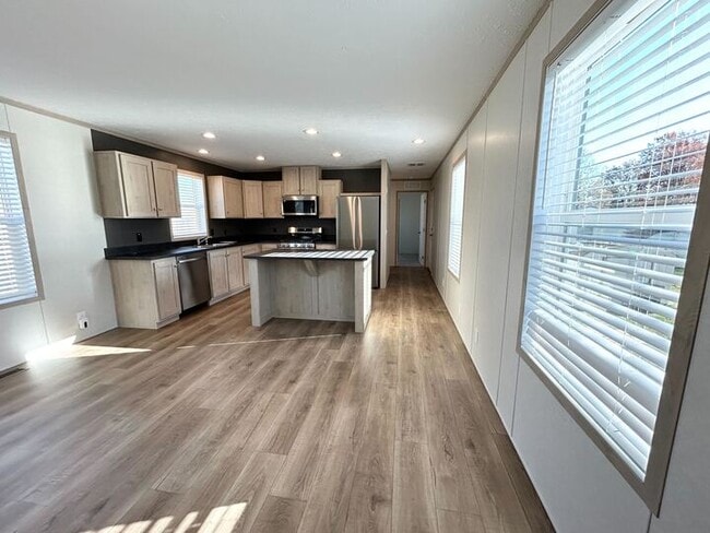 Building Photo - 52436 Winston Ct