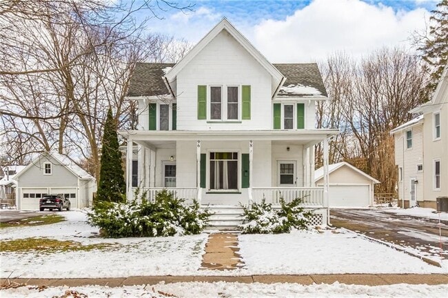 Building Photo - 98 South Ave