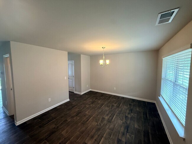 Building Photo - 508 Elmwood Pond Ct