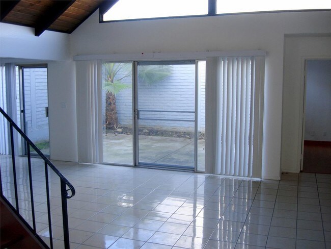Foto del edificio - 2910 Cherry St.