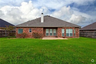 Building Photo - 907 Scoffield Dr