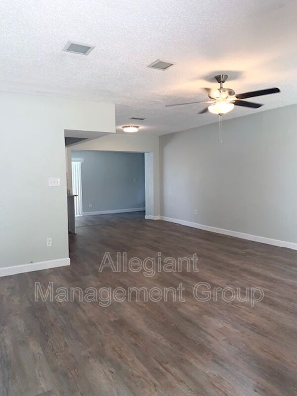 Building Photo - 3649 Timber Trail