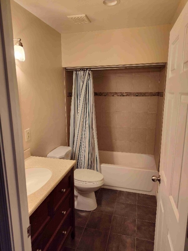Building Photo - 7607 Beechwood Dr