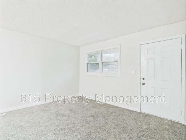 Foto del edificio - 7804 E 51st St
