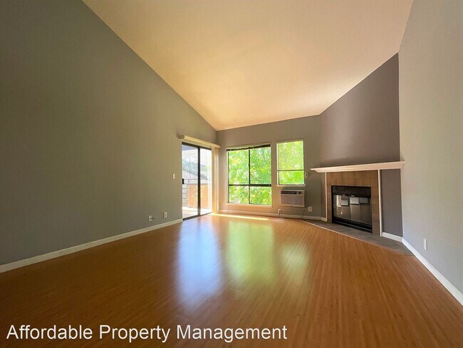 Foto del edificio - 1 br, 1 bath House - 39149 Guardino Drive ...