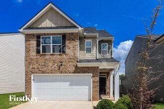 Building Photo - 58 Lauritsen Way