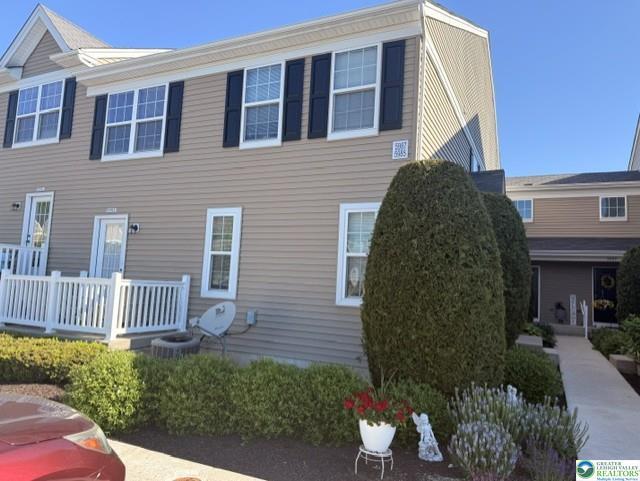 Foto del edificio - 5985 Valley Forge Dr