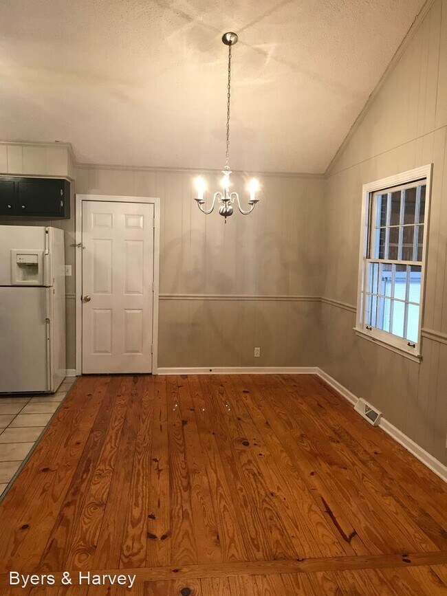 Foto del edificio - 3 br, 2 bath House - 240 Kingswood Drive