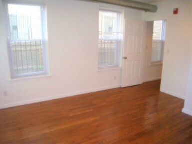 Building Photo - 1709 W Master St