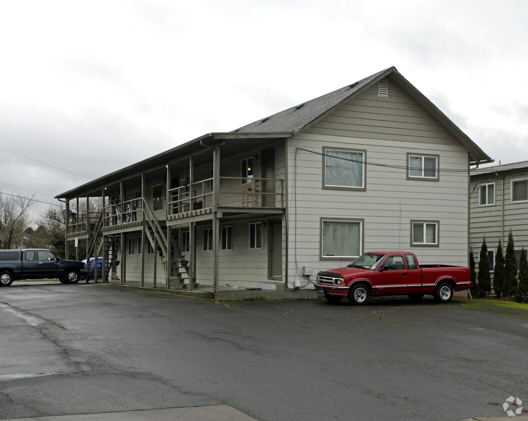 Overlook 11540 SW Hall Blvd Beaverton, OR