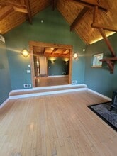 Building Photo - 111 Marlboro Ln