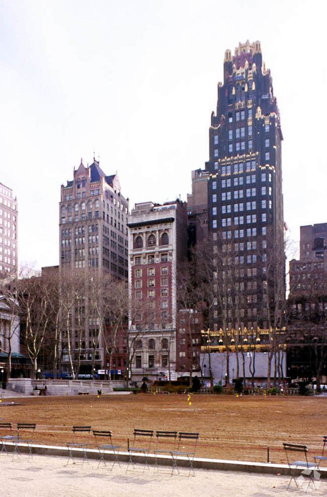 View of 32 W 40th St from Bryant Park - The Columns