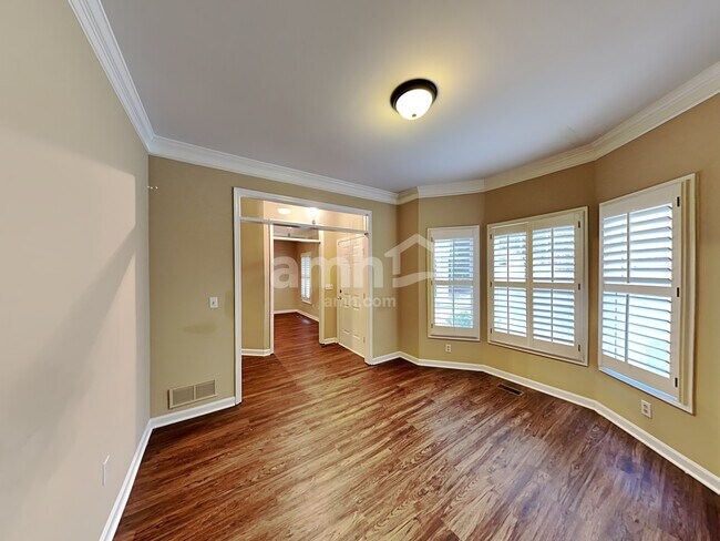 Building Photo - 221 Wrights Mill Way