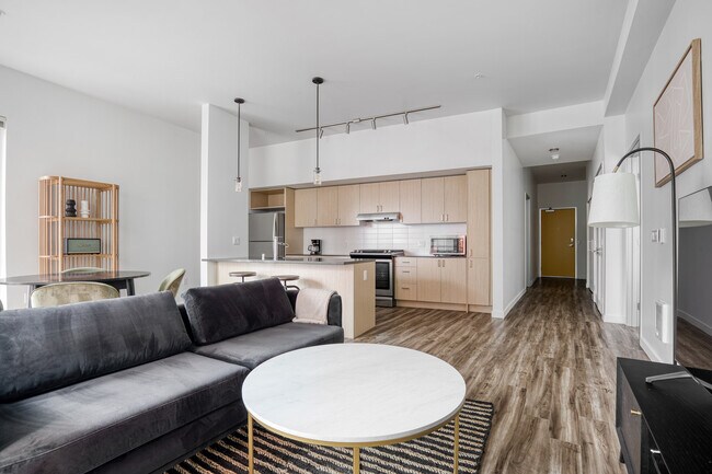 Foto del edificio - 12282 NE 12th Ln