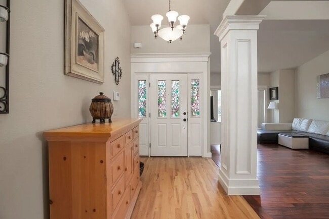 Building Photo - 1636 E Fireside Dr