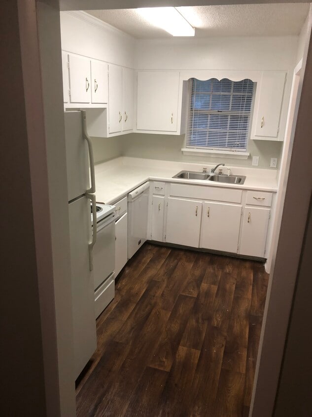 116 Weeks Dr Unit 4, Enterprise, AL 36330 Apartments in Enterprise