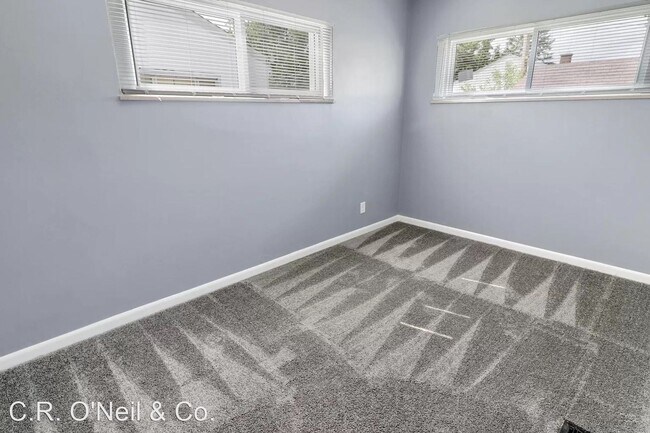 Building Photo - 2 br, 1 bath House - 4010 Sexton Drive
