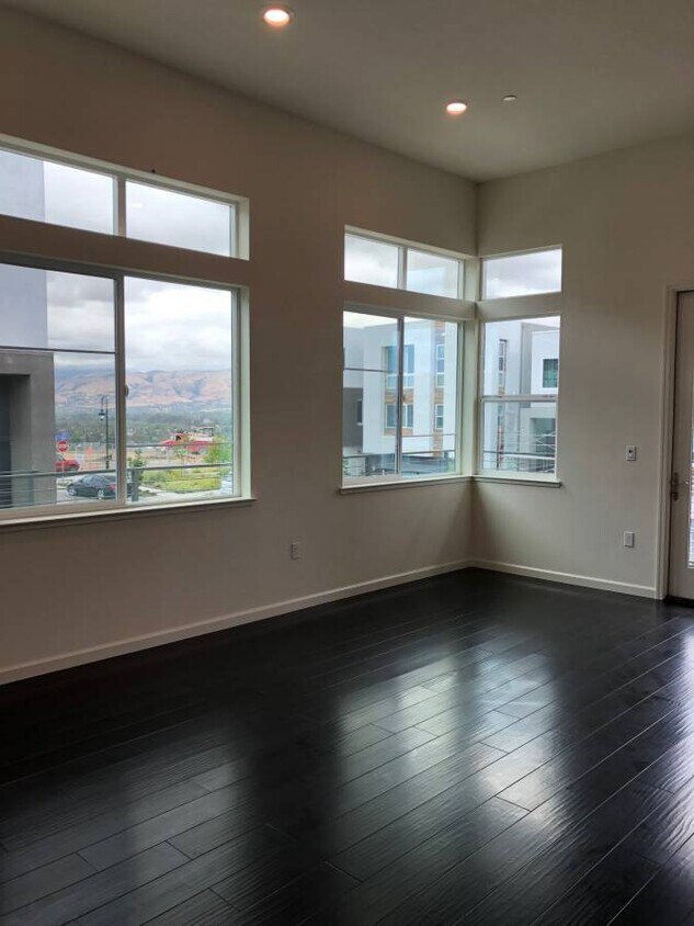 3065 Valley of Hearts Delight Pl Unit Communication Hill, San Jose, CA