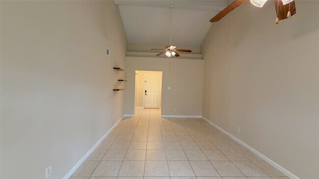 Foto del edificio - 1808 Dolphin Dr